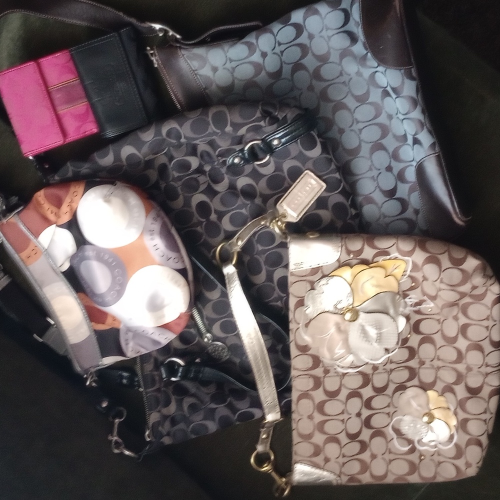 Coach-6 Piece Bundle